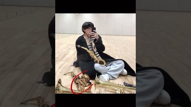 Jungkook tik tok hesabını ifşa etti şimdi de taehyung'un tik tok hesabını ifşa etti #bts #army Jungkook tik tok hesabını ifşa etti şimdi de taehyung'un tik tok hesabını ifşa etti #bts #army