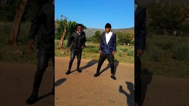 Modimo gea eja borotho shoot #tiktokvideo #music #trending #newmusic #musicplayer #lekompo #ticktock Modimo gea eja borotho shoot #tiktokvideo #music #trending #newmusic #musicplayer #lekompo #ticktock