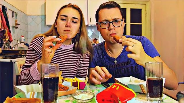 Мукбанг роял бекон и гранд чикен кушаем вместе стрипсы картошка фримакдоналдс новинка асмр еда Мукбанг роял бекон и гранд чикен кушаем вместе стрипсы картошка фримакдоналдс новинка асмр еда