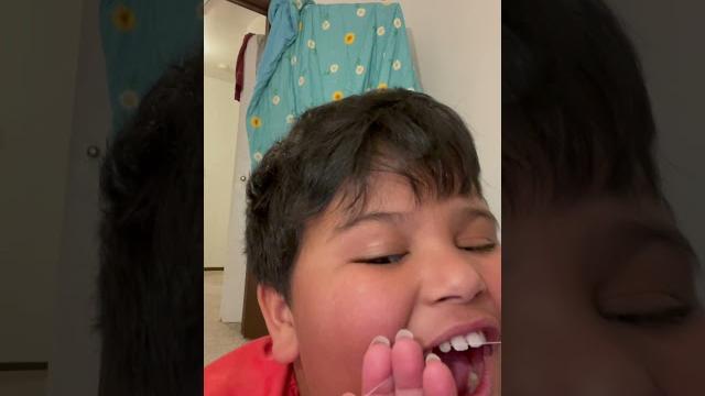Pulling kurt wiggling teeth Pulling kurt wiggling teeth
