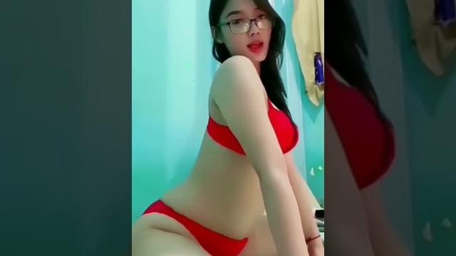 Goyang ahhh#bikinsugestt Goyang ahhh#bikinsugestt