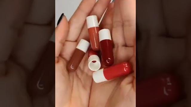 Mini lipstick Mini lipstick