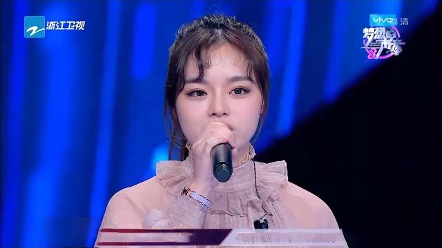 黄霄雲挑战《左手指月》高音一出让林俊杰大为震撼《梦想的声音》花絮 /浙江卫视官方音乐hd/ 黄霄雲挑战《左手指月》高音一出让林俊杰大为震撼《梦想的声音》花絮 /浙江卫视官方音乐hd/