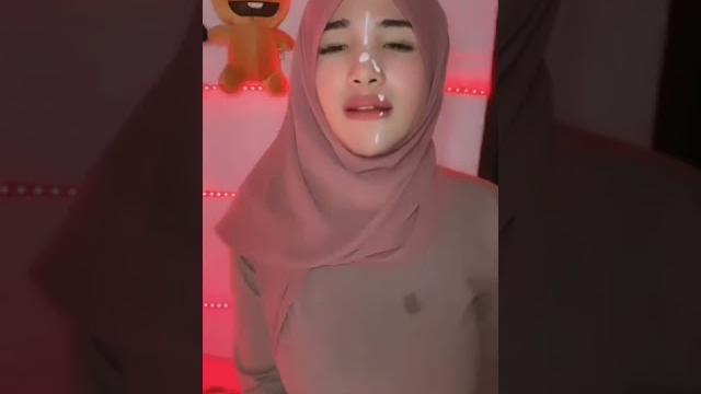 Bu türbanlı azmış Bu türbanlı azmış