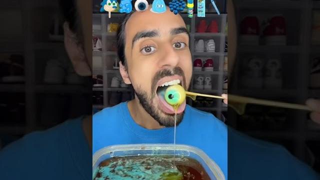 Food asmr eating a sonic popsicle and all blue snacks! Food asmr eating a sonic popsicle and all blue snacks!