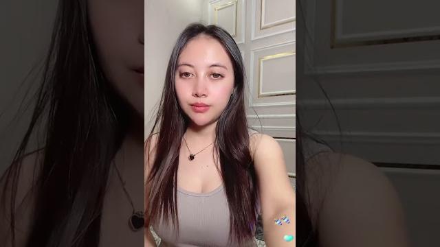 Bigo live streaming dance hot | kak tari hobinya goyang di atas ranjang | asupan enak oppa opa borju Bigo live streaming dance hot | kak tari hobinya goyang di atas ranjang | asupan enak oppa opa borju
