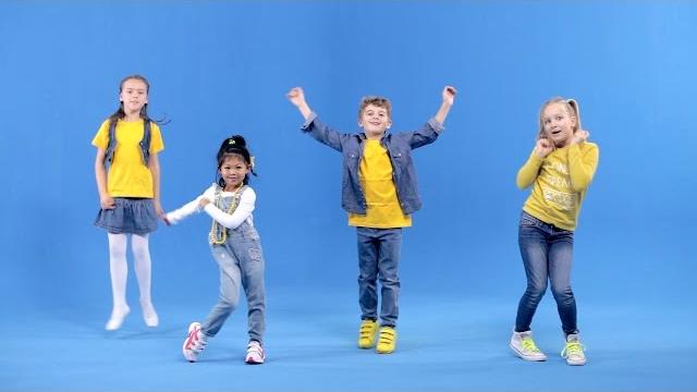 Körperteil blues (offizielles tanzvideo) - lichterkinder | kinderlieder | bewegungslieder Körperteil blues (offizielles tanzvideo) - lichterkinder | kinderlieder | bewegungslieder