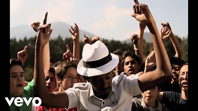 K'naan - wavin’ flag K'naan - wavin’ flag