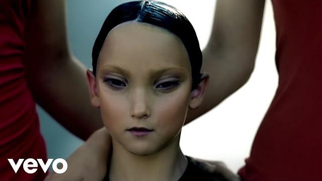 System of a down - aerials (official hd video) System of a down - aerials (official hd video)
