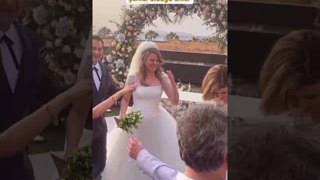 Kenan doğulu ile eşi beren saat nikah şahiti oldu #kenandoğulu #berensaat #magazin #gündem #keşfet Kenan doğulu ile eşi beren saat nikah şahiti oldu #kenandoğulu #berensaat #magazin #gündem #keşfet