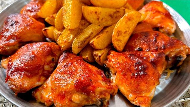 Лучший способ как приготовить курицу с картошкой! самый вкусный и простой рецепт из курицы на ужин!! Лучший способ как приготовить курицу с картошкой! самый вкусный и простой рецепт из курицы на ужин!!