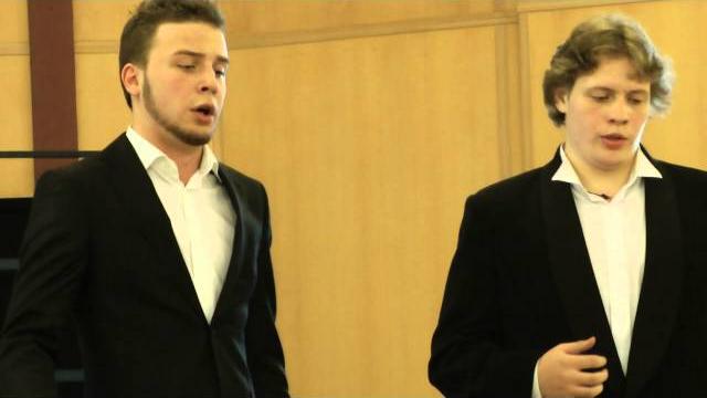 Arseny yakovlev, tenor (19 years old) , swjatoslav manujlov, bass (20 y. o.) - shodis' , beris' ... Arseny yakovlev, tenor (19 years old) , swjatoslav manujlov, bass (20 y. o.) - shodis' , beris' ...
