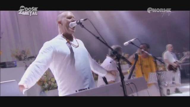 Faith no more - cuckoo for caca - live hellfest 2015 Faith no more - cuckoo for caca - live hellfest 2015