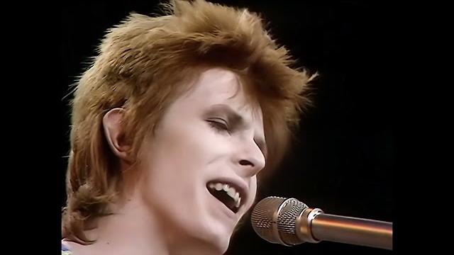 David bowie - starman (top of the pops, 1972) David bowie - starman (top of the pops, 1972)