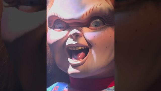 Chucky haunted house - halloween horror nights universal studios Chucky haunted house - halloween horror nights universal studios