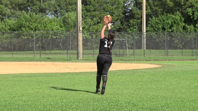 Ashley dominguez of/3b/1b 2019 Ashley dominguez of/3b/1b 2019