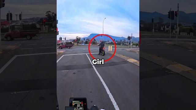 Biker tries to impress this girl (@infamas ) Biker tries to impress this girl (@infamas )