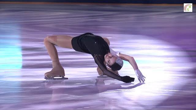 Alexandra trusova 2021 world championship bronze medalist gala exhibition performance 2020 Alexandra trusova 2021 world championship bronze medalist gala exhibition performance 2020