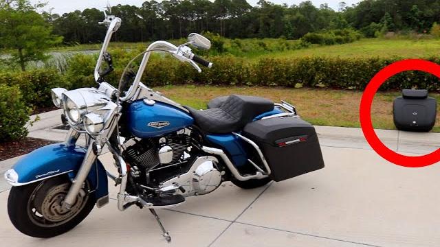 Fully dressed vs. naked road king! Fully dressed vs. naked road king!