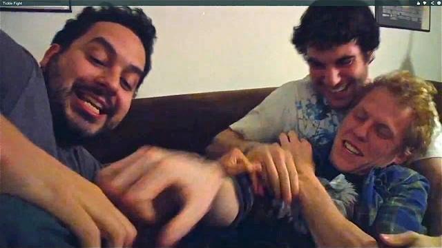 Tickle fight Tickle fight