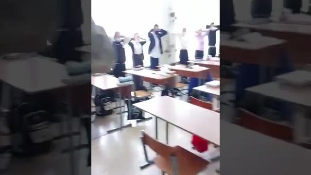 "захват заложников" в школе! кбр! в роли террористов, дети! "захват заложников" в школе! кбр! в роли террористов, дети!