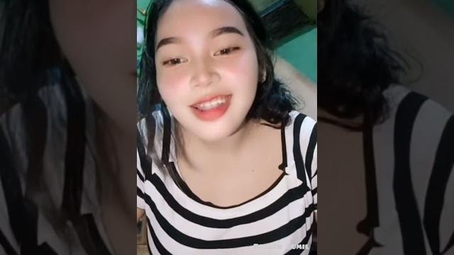 Bumil live spill perut besar nya cantik banget Bumil live spill perut besar nya cantik banget