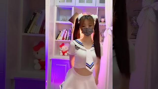 #双马尾弹力摇 无论你多大,也一定要相信,童话,英雄和魔法,六一快乐!” #双马尾弹力摇 无论你多大,也一定要相信,童话,英雄和魔法,六一快乐!”