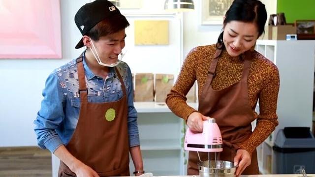 我们相爱吧 石榴cp未播:刘雯为欧巴制作樱花蛋糕 满满的都是爱 150524 我们相爱吧 石榴cp未播:刘雯为欧巴制作樱花蛋糕 满满的都是爱 150524