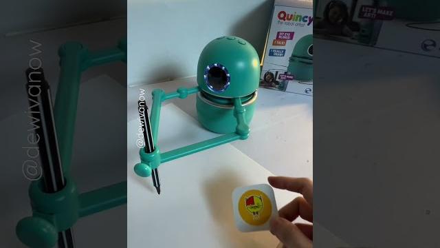 Quincy part 2 #dewivanow #robot #quincyrobotartis #mobix Quincy part 2 #dewivanow #robot #quincyrobotartis #mobix