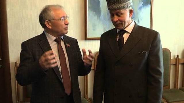 Встречи в ихласе. разиль валеев. Встречи в ихласе. разиль валеев.