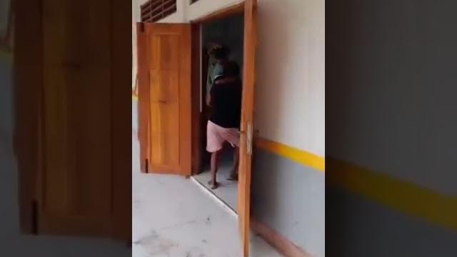 Beginilah respon sang ayah ketika anaknya tidak mau sekolah #ayah #orangtua #pendidikan Beginilah respon sang ayah ketika anaknya tidak mau sekolah #ayah #orangtua #pendidikan
