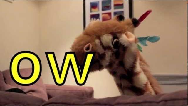 Geraldine the giraffe learns /ow/ Geraldine the giraffe learns /ow/
