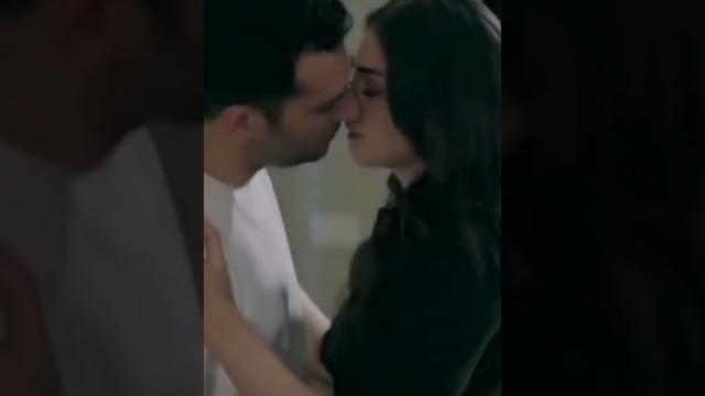 Esra bilgiç kiss Esra bilgiç kiss