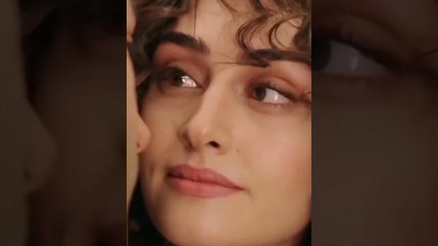 Sexy look of esra bilgic Sexy look of esra bilgic