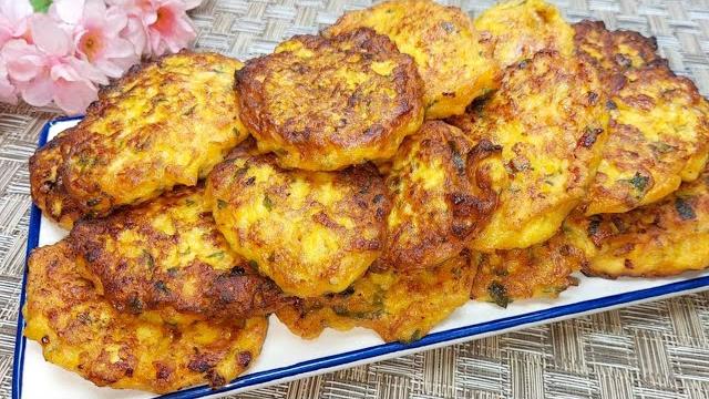 There are a lot of cutlets from one chicken breast. delicious and juicy homemade meatballs! There are a lot of cutlets from one chicken breast. delicious and juicy homemade meatballs!