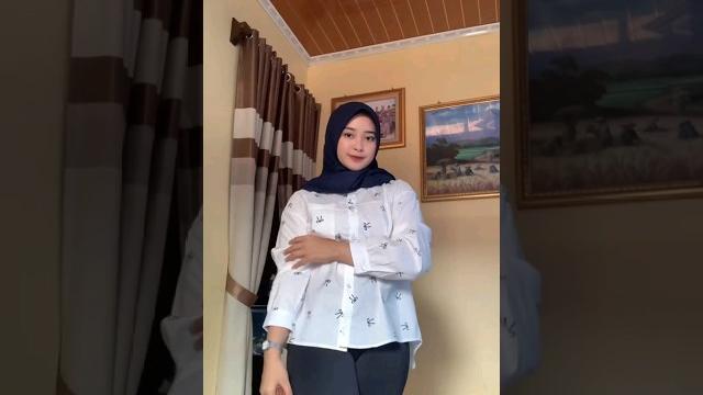 Jilbab nyeplak Jilbab nyeplak