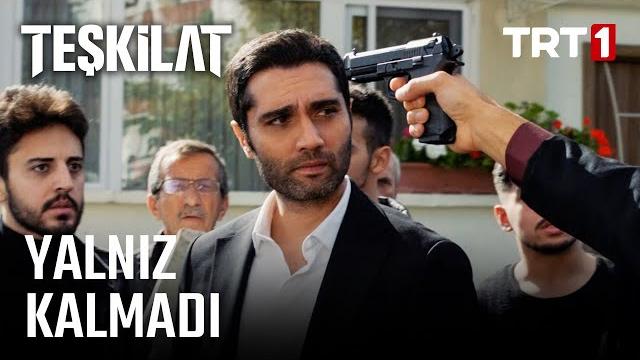 Mahalleli korkut'a destek çıktı - teşkilat 55. bölüm Mahalleli korkut'a destek çıktı - teşkilat 55. bölüm