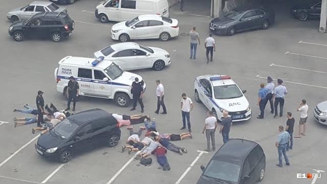 Срочно 22 января! таджики ужасно женщина из таджикистана умерла, не кто не помогла,новости мигрантов Срочно 22 января! таджики ужасно женщина из таджикистана умерла, не кто не помогла,новости мигрантов