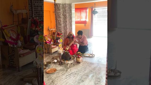 प्राचीन शिव मंदिर में आये दर्शन करने ️ | house cleaning vlog indian mom saree | indian vlog #viral प्राचीन शिव मंदिर में आये दर्शन करने ️ | house cleaning vlog indian mom saree | indian vlog #viral