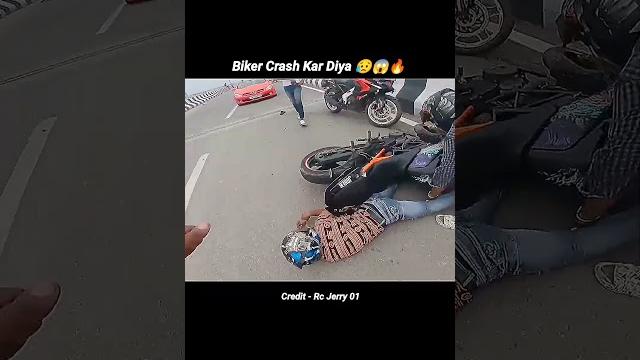 Biker crash kar diya live accident #shorts #rider #crash #biker #motovlog #viral #vlog #bikelife Biker crash kar diya live accident #shorts #rider #crash #biker #motovlog #viral #vlog #bikelife