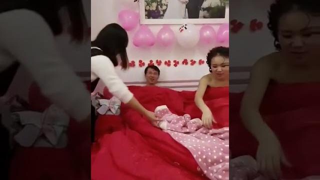新婚之夜的节目玩的有点大 新婚之夜的节目玩的有点大