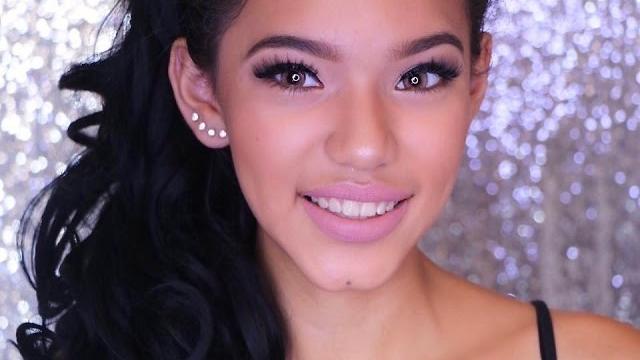 Maquillando a mi hermana: maquillaje juvenil para salir Maquillando a mi hermana: maquillaje juvenil para salir