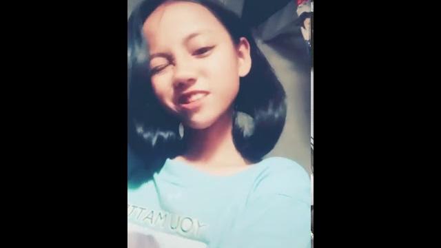 Emelda cantik Emelda cantik