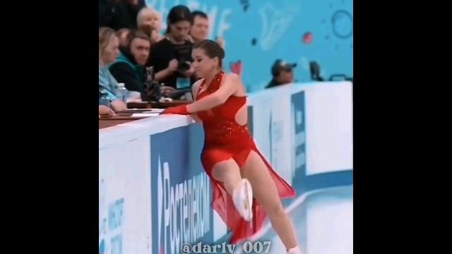 Камила валиева упала перед судьями️ #figureskating #фигурноекатание #тщв #валиева #камилавалиева Камила валиева упала перед судьями️ #figureskating #фигурноекатание #тщв #валиева #камилавалиева