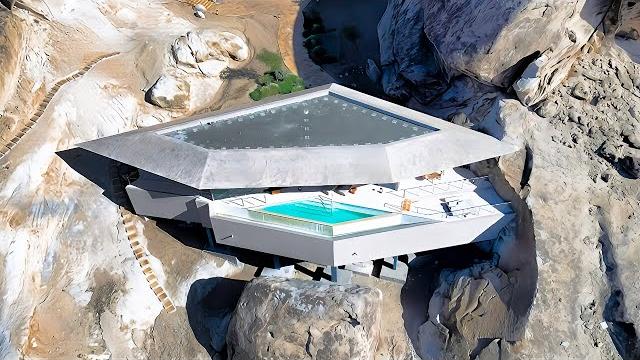 Saudi arabia's desert rock resort, ultra-luxury mountain hideaway (4k hotel tour & vlog) Saudi arabia's desert rock resort, ultra-luxury mountain hideaway (4k hotel tour & vlog)