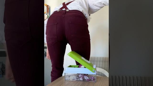 Блин, она делает это неправильно️ Блин, она делает это неправильно️