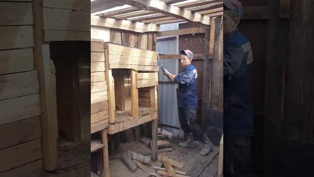 Демонтаж снос старого сарая #нужныелюди #демонтаж #ремонт #сносдомов #весна #снос #shorts Демонтаж снос старого сарая #нужныелюди #демонтаж #ремонт #сносдомов #весна #снос #shorts