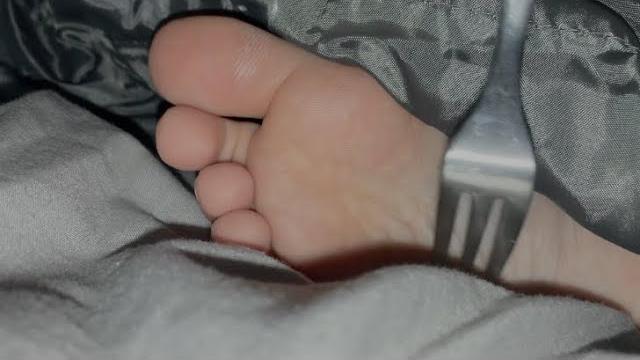 Sleepy feet tickle Sleepy feet tickle