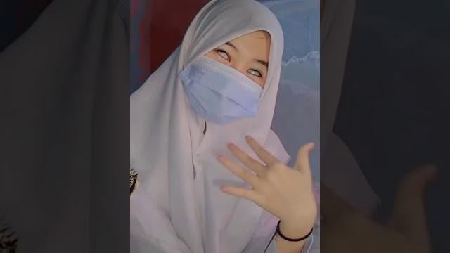 Mentahan cewek cantik yg lagi viral di tik tok Mentahan cewek cantik yg lagi viral di tik tok