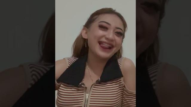 Shinta arshinta mualaf Shinta arshinta mualaf